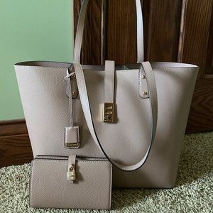 Michael Kors Karson Tote and Wallet